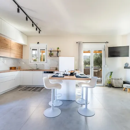 Newly Built With Garden, 400m To