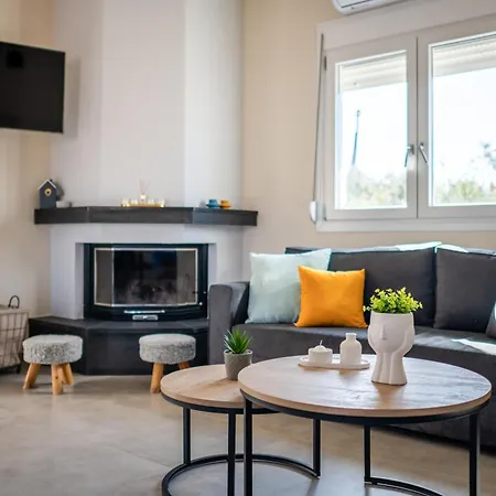 Holiday home Newly Built With Garden, 400m To *