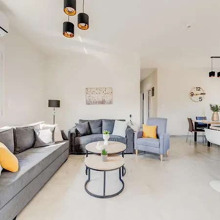 Newly Built With Garden, 400m To Holiday home Kokkini Hani