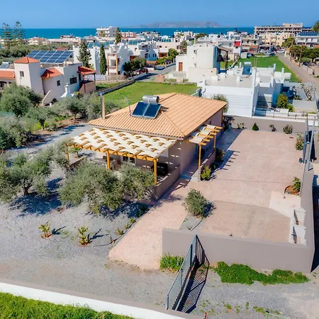 Holiday home Newly Built With Garden, 400m To